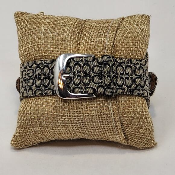 Guess Black Gray Logo Jacquard Cuff Watch Wristwatch Womens Buckle Strap Works - Picture 3 of 7